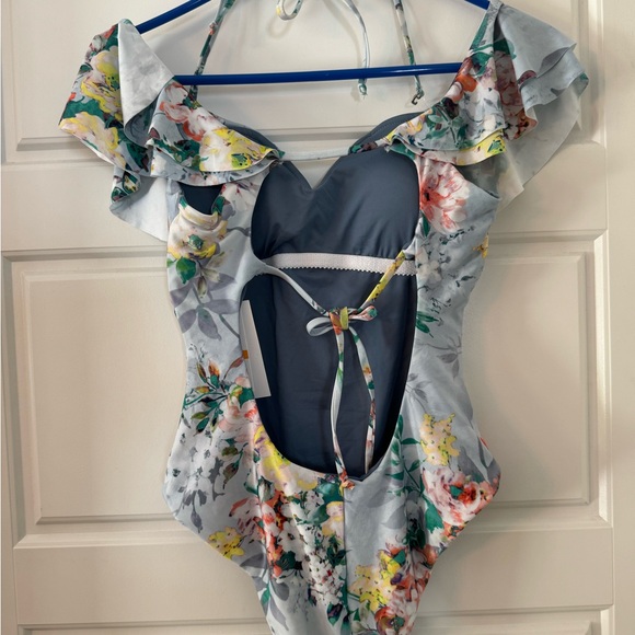 Becca One-Piece Floral Swimsuit Size Small - Picture 4 of 8